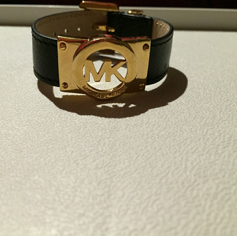 NWT -Michael Kors Bracelet